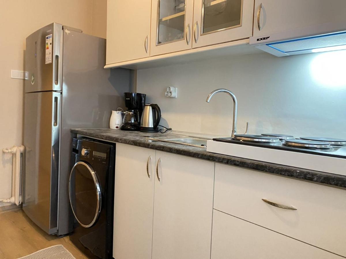 Chic Flat Near Shopping Malls In Sisli Apartment Istanbul Ngoại thất bức ảnh